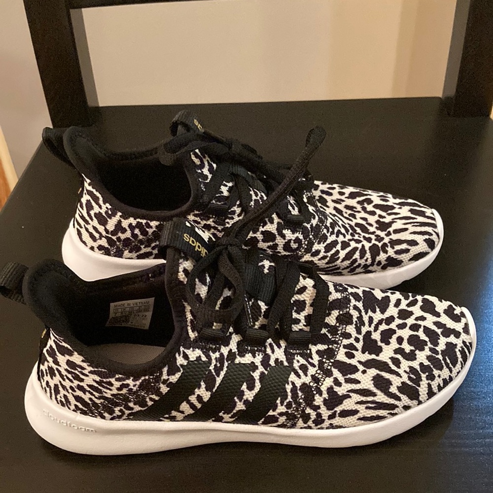 Adidas Cloudfoam Sneakers